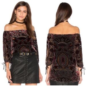 Alice + Olivia | Velvet Burnout Black Alecia Off Shoulder Blouse Small